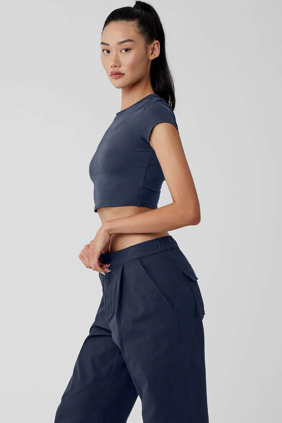 ALOSOFT CROP FINESSE SHORT SLEEVE  NAVY