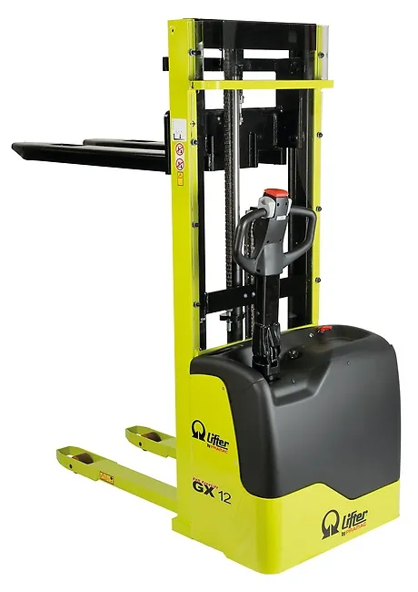 Apilador electrico de 1200 kg. de carga a 2,81 metros de altura
