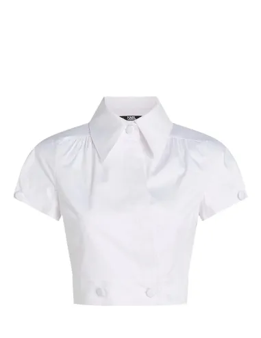 Camisa blanca con maxicuello y botones