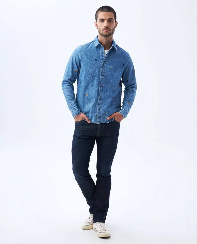 Camisa con bordados localizados para hombre