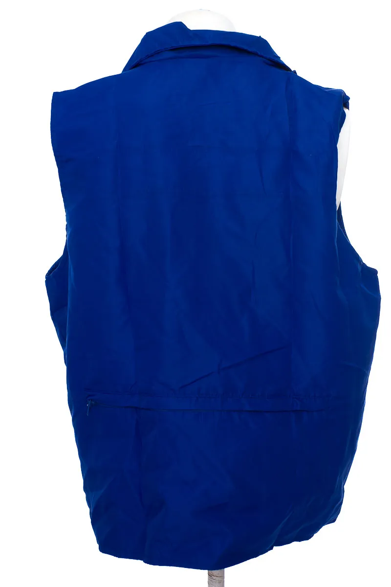 CHAQUETA COLOR AZUL  CLOSEANDO