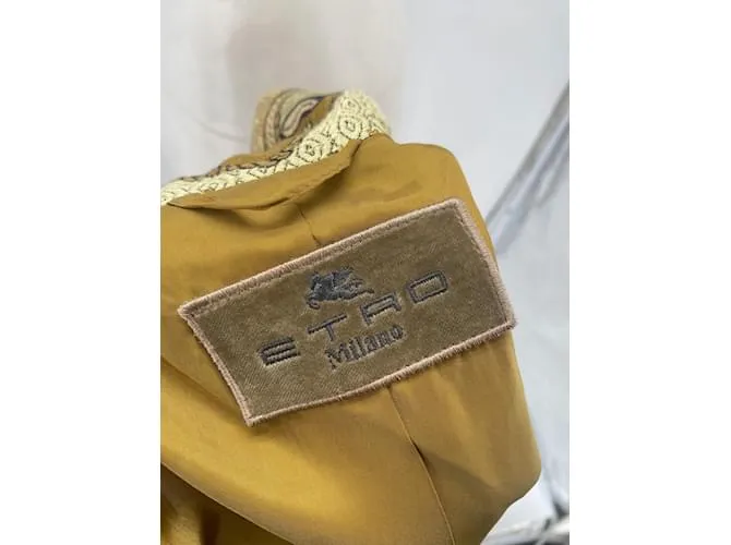 Chaquetas ETRO T.ÉL 44 Viscosa Beige 