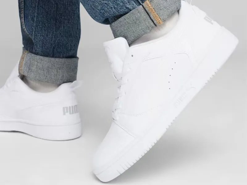 DEPORTIVO PUMA REBOUND V6 LOW EN BLANCO 392328