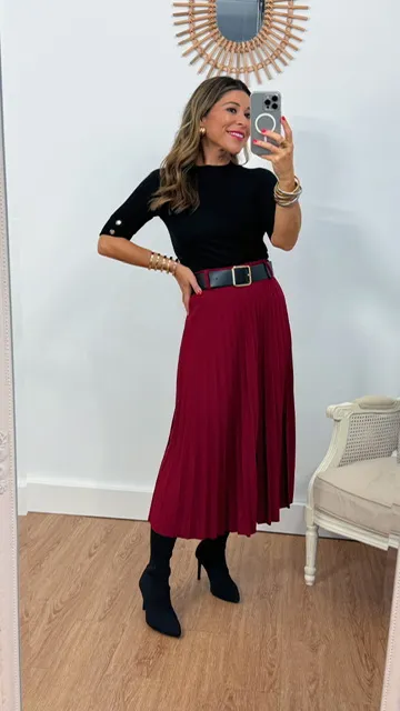 Falda Plisada tablitas Burdeos
