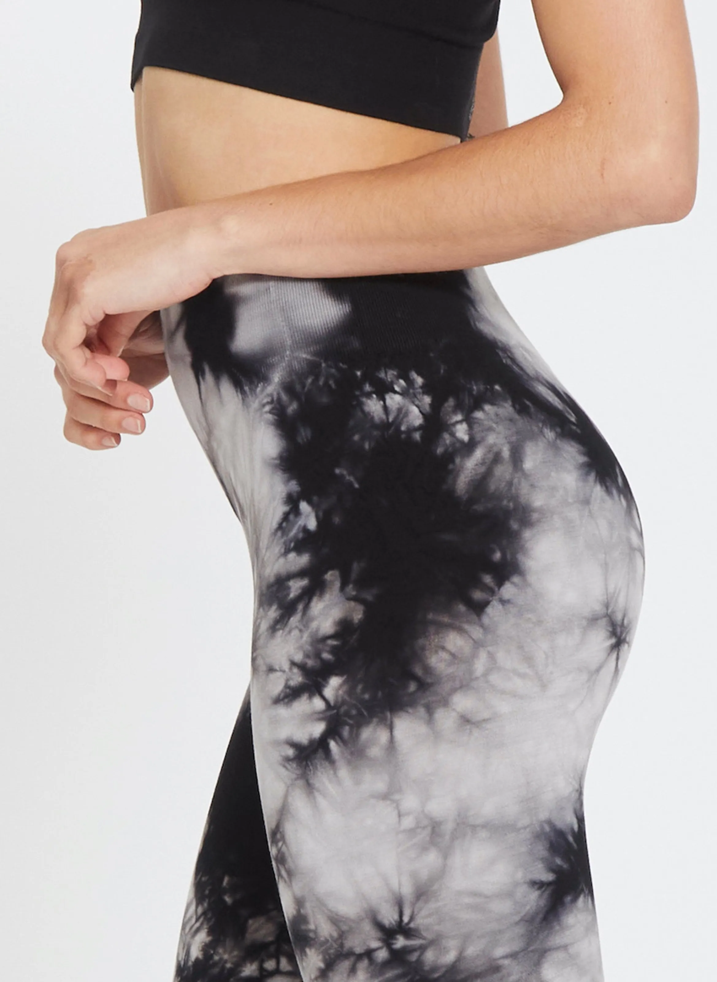 GENJI  LEGGING ESTAMPADO EN NEGRO