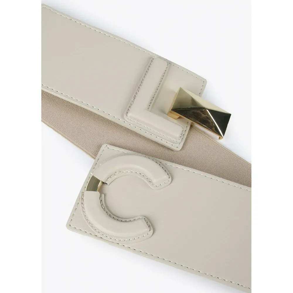 Lola Casademunt LS2406001 001 Crudo