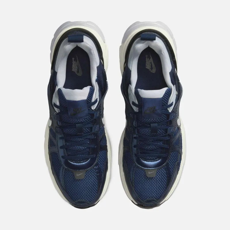 NIKE V2K RUN HJ4497400