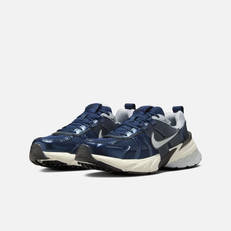 NIKE V2K RUN HJ4497400