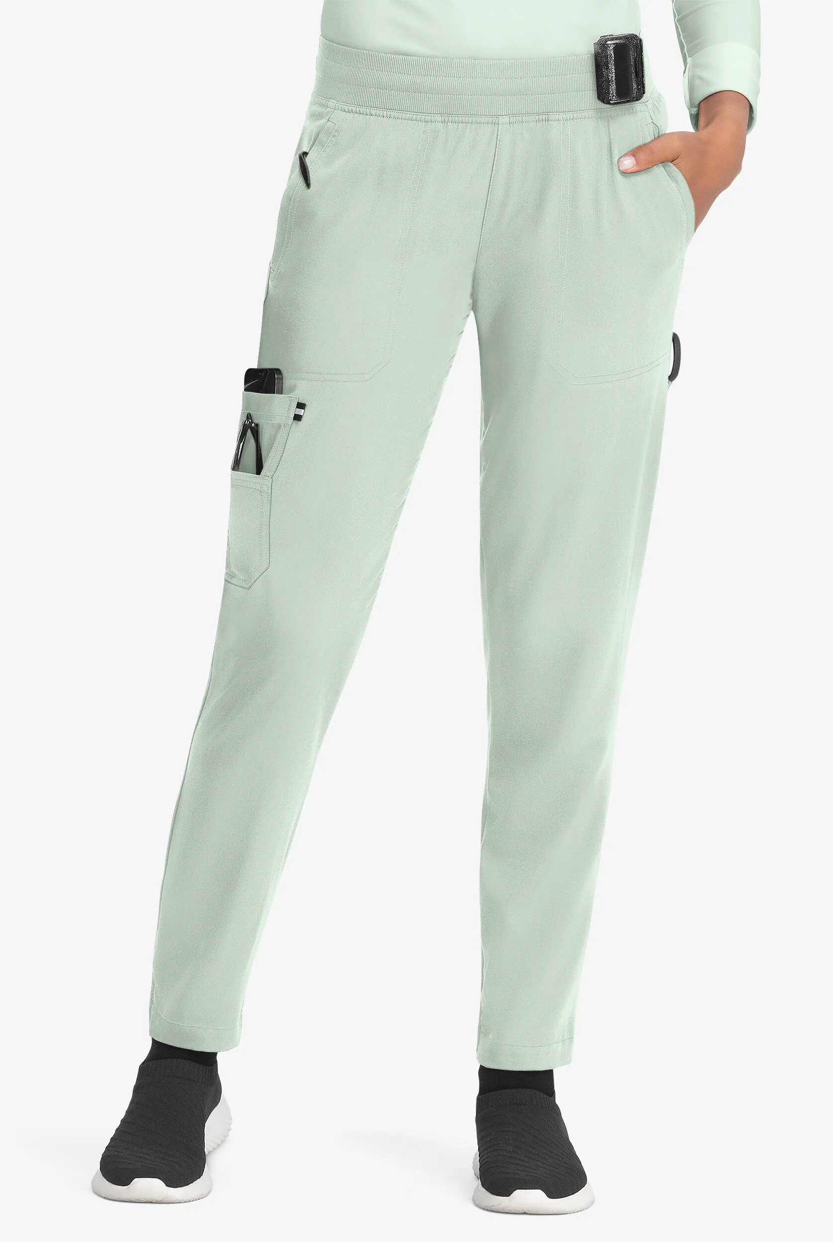 Pantalón médico koi Next Gen Smart Daily STRETCH estilo jogger con 8 bolsillos para mujer
