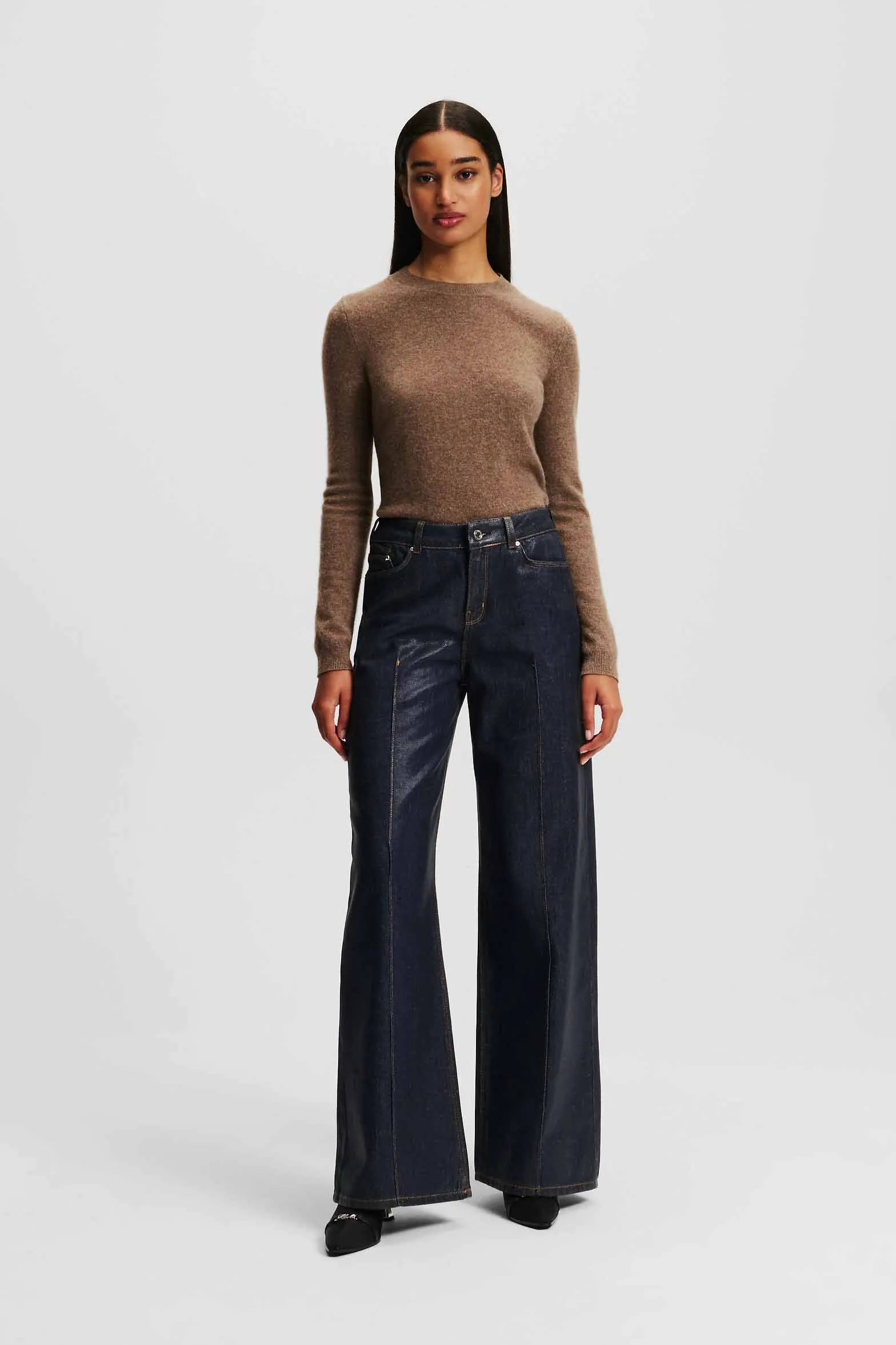 Pantalón para mujer de Karl Lagerfeld – 246W1104
