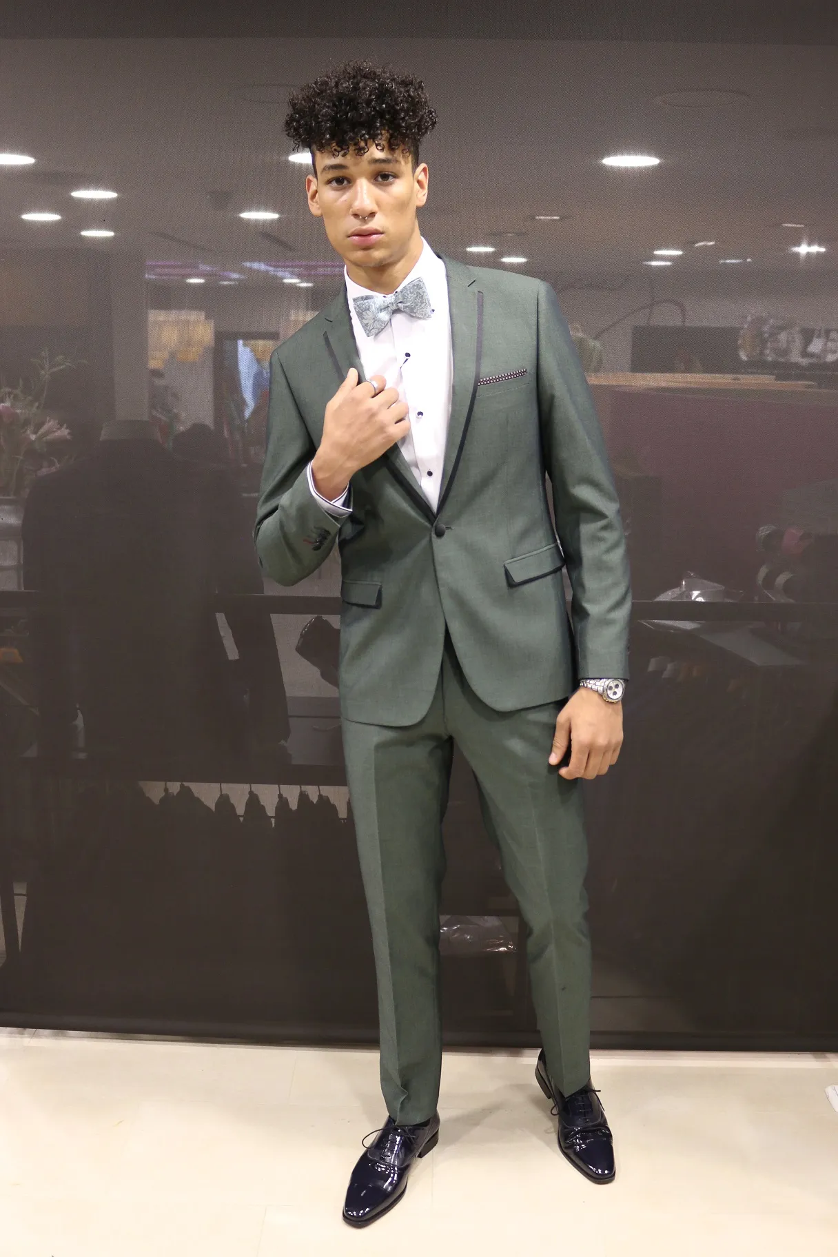 Traje verde palma