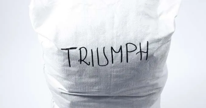 TRIUMPH LADIES SWIMWEAR  70 PIEZAS  NUEVO Y MEJORADO