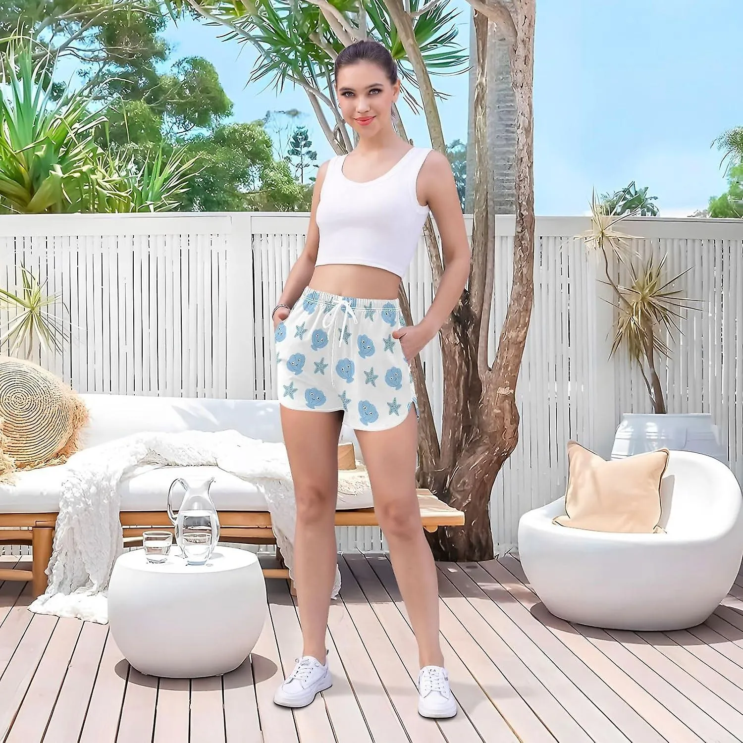 WOMEN'S ATHLETIC SHORTS CARTOON SEASHELL STARFISH BLUE WORKOUT RUNNING GYM QUICK DRY LINER SHORTS WITH POCKETSGGB128