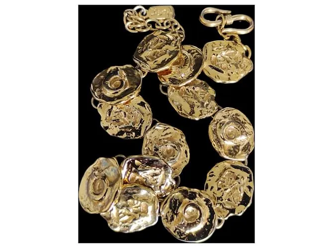 Yves Saint Laurent Collares Dorado 