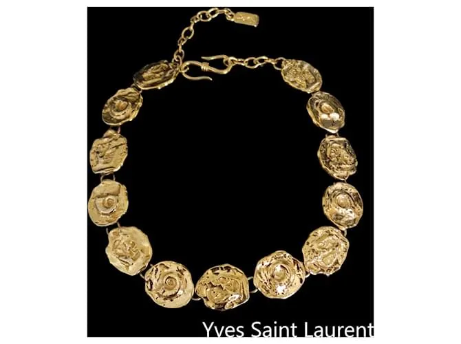 Yves Saint Laurent Collares Dorado 