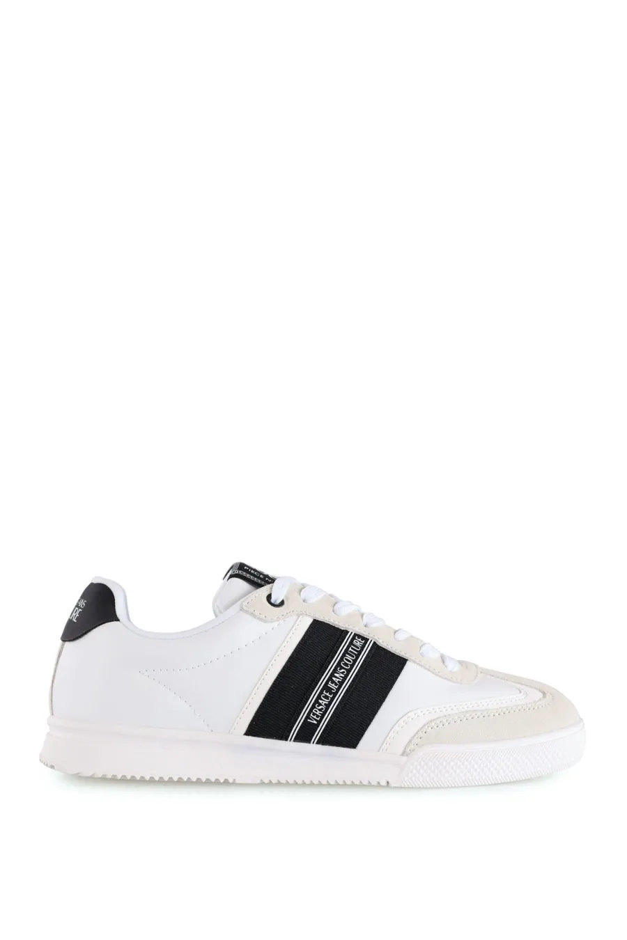 Zapatillas blancas con cordones y logotipo