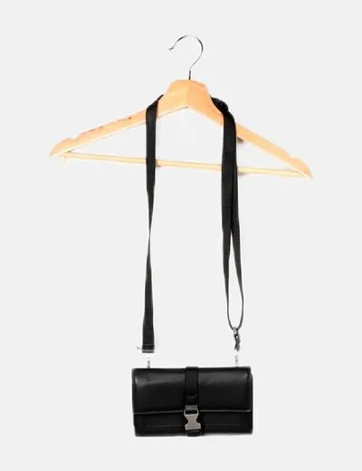 Zara Bolso negro básico