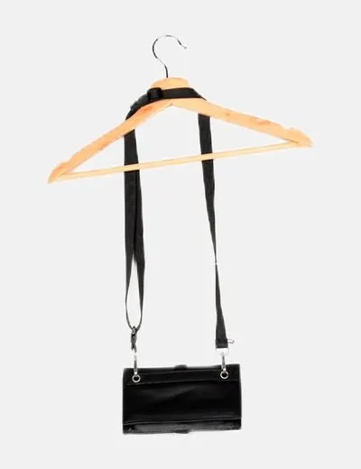 Zara Bolso negro básico